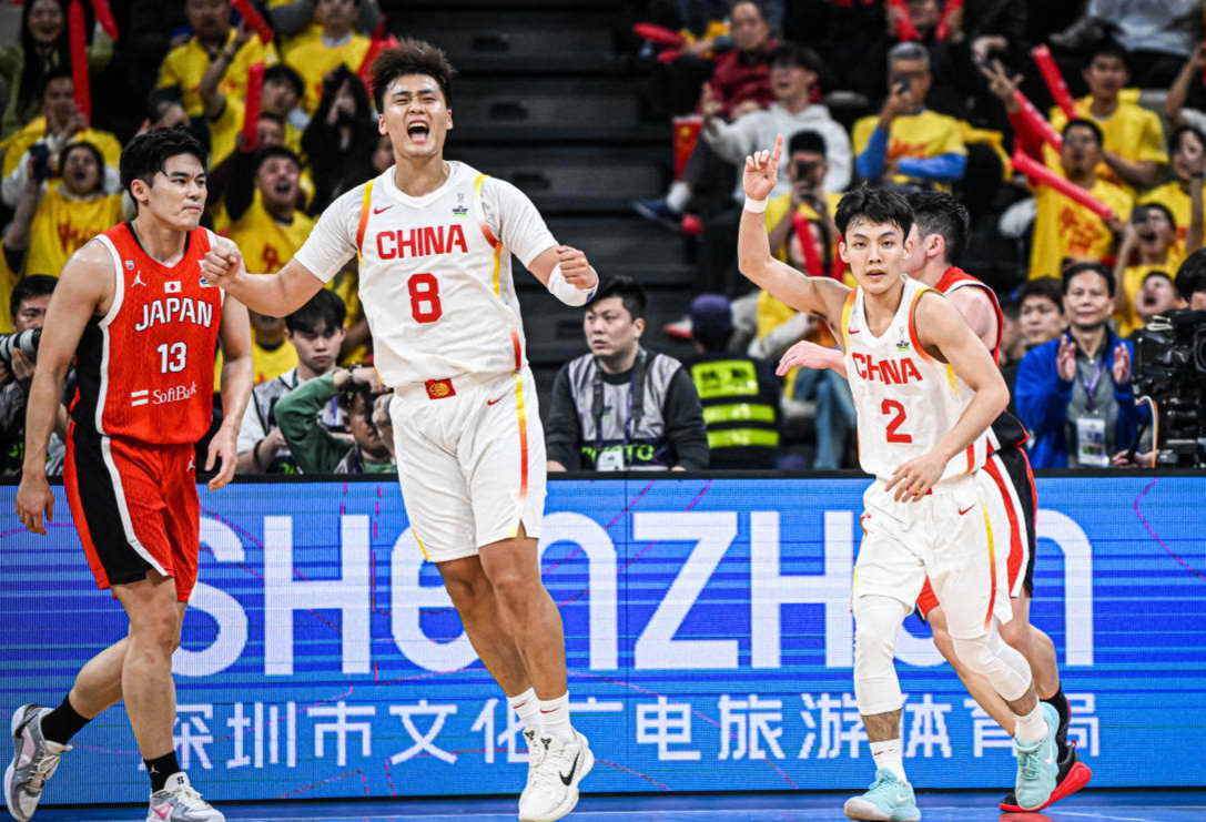 国家队战胜强敌，成功晋级下一轮比赛