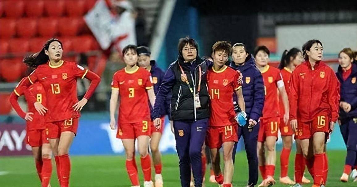 日本女足联赛新星崭露头角，赢得球迷喝彩
