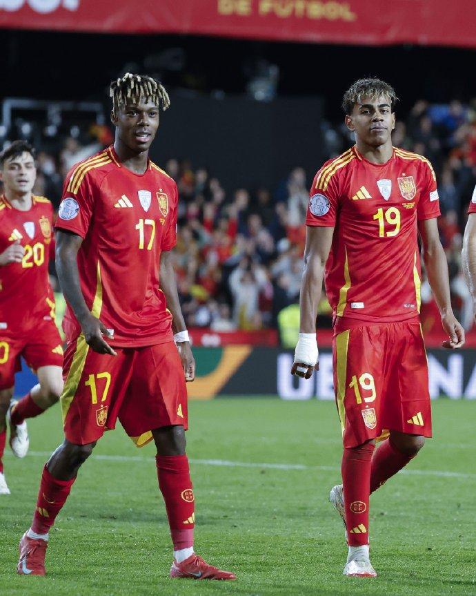 欧国联:意大利-瑞士,点球大战遗憾出局 欧国联:意大利-瑞士,点球大战遗憾出局