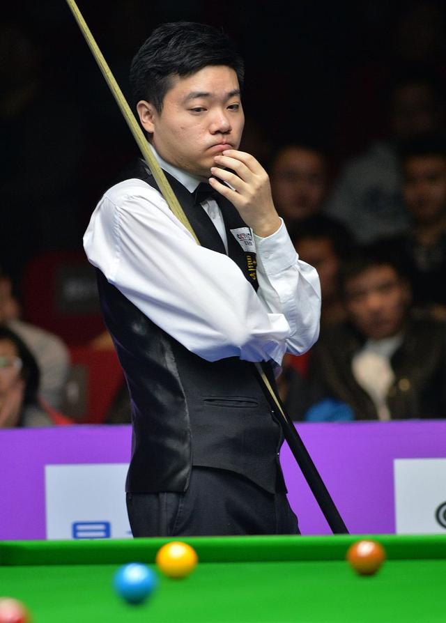 DFM力克SHR，Oner打出惊人五杀强强对话八强赛，锁定晋级资格的简单介绍