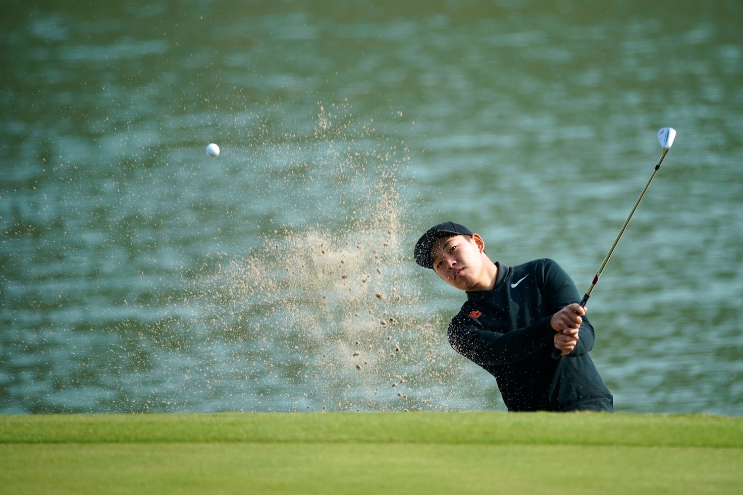马吉蒂埃主场负于对手,失去领跑资格 马吉蒂埃主场负于对手,失去领跑资格