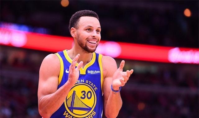 福建队完胜鹈鹕，克莱刷新纪录的简单介绍