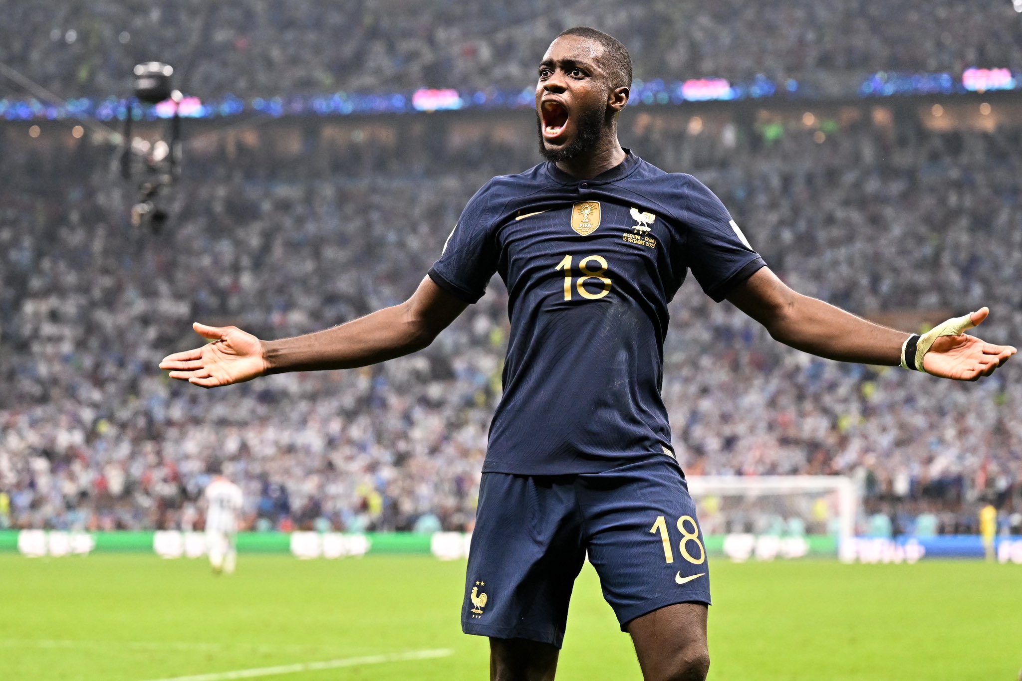 法国队力克韩国队，奥恰洛夫高光表现的简单介绍